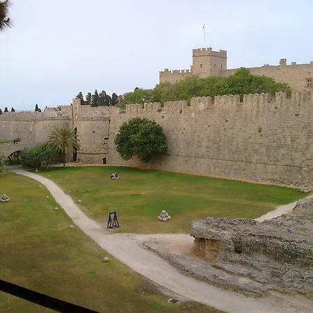 Grand Maitre Rodos Villa *